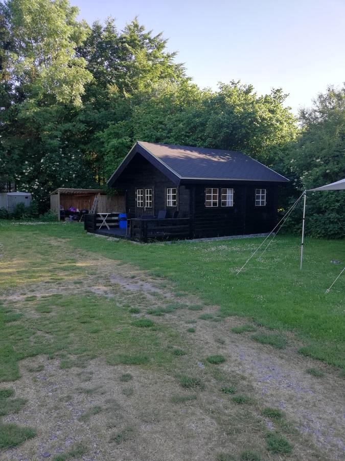 Hjemstavnsgårdens Camping&Cottages Glamsbjerg Eksteriør billede